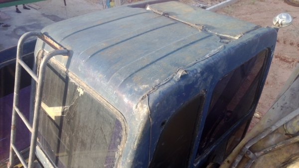 SK200-3 เอวใหม่ มีเล่มทะเบียน   สีเดิมๆ S/N 12723 รถพร้อมใช้ ลุยได้เลย....