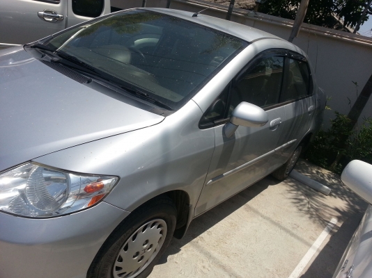 รถหลุดจำนำ City Idsi เกียร์ธรรมดา 95,000