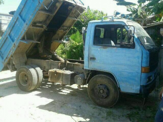 อิซูซู 88 ดัมพ์ เอกสารชุดพร้อมโอนครับ รถอยู่ปัตตานี สภาพพร้อมใช้งานครับผม