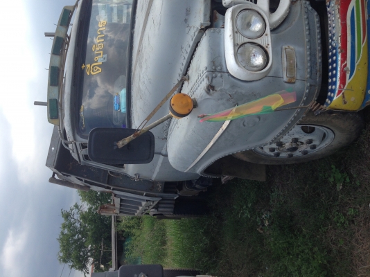 ขายรถ6ล้อ สภาพดี พร้อมใช้งาน มีเล่มทะเบียน ภาษีไม่ขาด