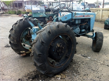 ขายรถไถฟอร์ด รุ่น 1000 รถเล็ก ราคาถูก 58,000 บาท