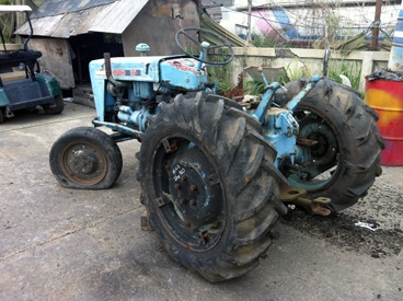 ขายรถไถฟอร์ด รุ่น 1000 รถเล็ก ราคาถูก 58,000 บาท