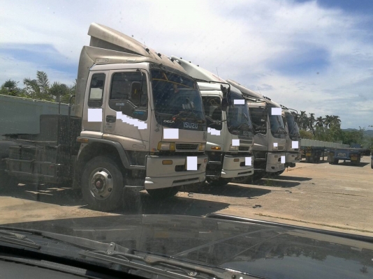 อิซูซู เดกา  270   ยูโรวัน 4 คัน  จดทะเบียน( ปี43 3ตัว)(อีกตัว 1 ปี45)  สภาพพร้อมใช้งาน