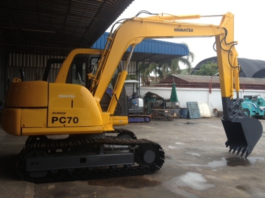 รถขุด KOMATSU PC70-7 มือสอง นำเช้าจากญี่ปุ่น สภาพสวย พร้อมใช้งาน