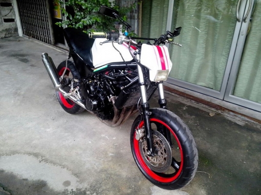 เอาแบบสะใจกันไปเลย CB-1 เครื่อง 400cc. สรรพสามิตแท้ ลดจาก 45,000 เหลือ 35,900 มาก่อนได้ก่อนครับ