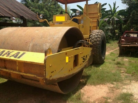 ขายรถบด ซาไก 2 เพลาสั้นสะเทือน ราคาต่อรองได้ ขายรถบด ซาไก 2 เพลาสั้นสะเทือน ราคาต่อรองได้