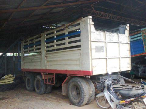 ขายลูกพ่วงไม่ดั๊มพ์ 3 คานยัดยังไม่ลงเล่ม ยาว 6.40 เมตร