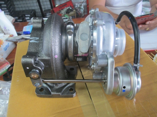 เทอร์โบ D-Max 3,000 CC เทอร์โบ D-Max 3,000 CC