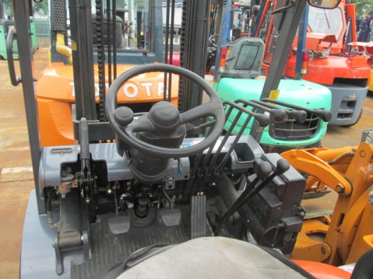 ขายฟอร์คลิฟต์ TOYOTA 6FG30 , GASOLINE/LPG 2 ระบบ, เสา 4 M , SIDE SHIP , 4 คอนโทล ( Specs Japan ) สภาพพร้อมใช้งาน เดิมแท้จากญี่ปุ่น สีเดิมและตัวถังสภาพเดิมจากญี่ปุ่น ขายฟอร์คลิฟต์ TOYOTA 6FG30 , GASOLINE/LPG 2 ระบบ, เสา 4 M , SIDE SHIP , 4 คอนโทล ( Specs Japan ) สภาพพร้อมใช้งาน เดิมแท้จากญี่ปุ่น สีเดิมและตัวถังสภาพเดิมจากญี่ปุ่น
