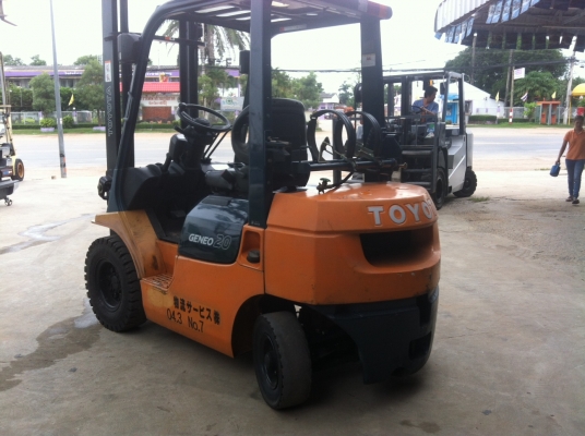 ขายฟอร์คลิฟต์ TOYOTA 7FG20 AT เสา 4.5 M , ใช้งาน 2 ระบบ GAS/LPG ขอบคุณมากครับ เถ้าแก่โรงถั่ววิบูลย์ เดิมแท้จากญี่ปุ่น สีเดิมและตัวถังสภาพเดิมจากญี่ปุ่น ขายฟอร์คลิฟต์ TOYOTA 7FG20 AT เสา 4.5 M , ใช้งาน 2 ระบบ GAS/LPG ขอบคุณมากครับ เถ้าแก่โรงถั่ววิบูลย์ เดิมแท้จากญี่ปุ่น สีเดิมและตัวถังสภาพเดิมจากญี่ปุ่น