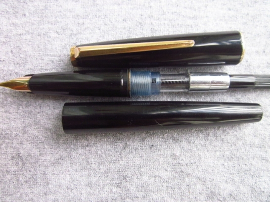 +++++ ปากกาหมึกซึม MONT BLANC มงบลังเยอรมันแท้มาใหม่ๆ +++++
