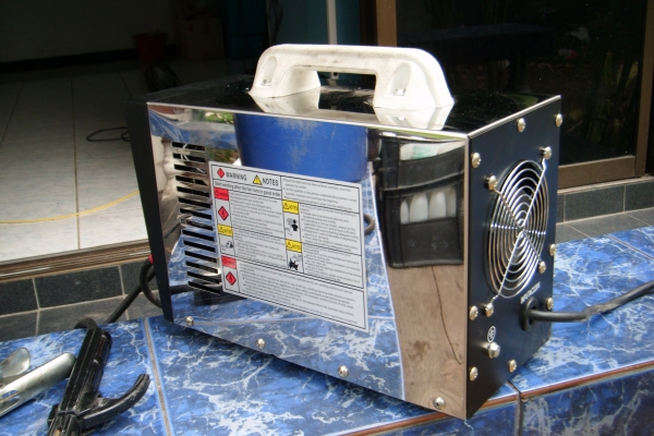 ขาย ตู้เชื่อมไฟฟ้า 200 เหมือนใหม่ ใช้ครั้งเดียว ครบชุด พร้อมกล่อง