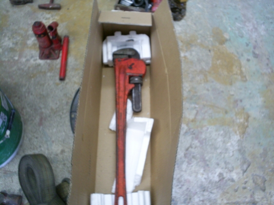 ประแจคอม้า ก้านเดียว 10", 14", 24"