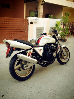 ขาย cb400 ปี98 รุ่นฉลอง50ปี หายาก อินวอยสรรพสามิต ขาย cb400 ปี98 รุ่นฉลอง50ปี หายาก อินวอยสรรพสามิต