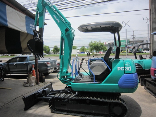 ขาย รถขุดเล็ก KOMATSU รุ่น PC30-7E- แทร็กเหล็ก มือสองญี่ปุ่น ขาย รถขุดเล็ก KOMATSU รุ่น PC30-7E- แทร็กเหล็ก มือสองญี่ปุ่น