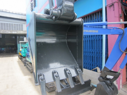 ขาย รถขุดเล็ก KOMATSU รุ่น PC30-7E- แทร็กเหล็ก มือสองญี่ปุ่น ขาย รถขุดเล็ก KOMATSU รุ่น PC30-7E- แทร็กเหล็ก มือสองญี่ปุ่น