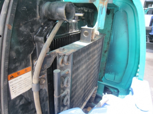 ขาย รถขุดเล็ก KOMATSU รุ่น PC30-7E- แทร็กเหล็ก มือสองญี่ปุ่น ขาย รถขุดเล็ก KOMATSU รุ่น PC30-7E- แทร็กเหล็ก มือสองญี่ปุ่น