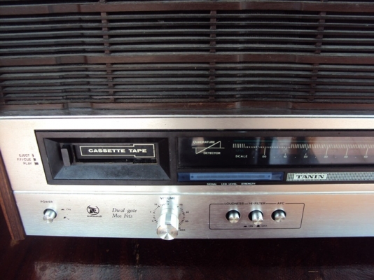 ขาย วิทยุ ธานินทร์ 3322