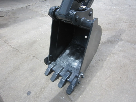 ขาย รถขุดเล็ก KOMATSU รุ่น PC30R-8-แทร็กเหล็ก มือสองญี่ปุ่น