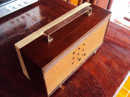 ขาย วิทยุเก่าๆแต่สภาพใหม่มากๆ