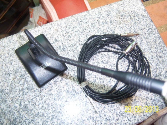 ชุดไมโครโฟน พร้อมสายต่อ ครบชุดครับ