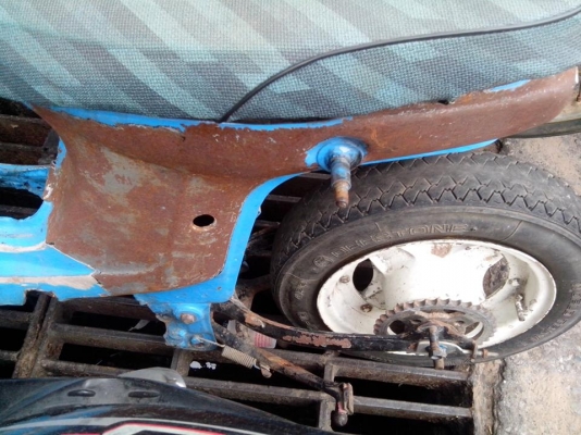 ขายโครงชาลี มีล้อ 4 ก้านให้ด้วย 5800 พร้อมส่ง ขายโครงชาลี มีล้อ 4 ก้านให้ด้วย 5800 พร้อมส่ง