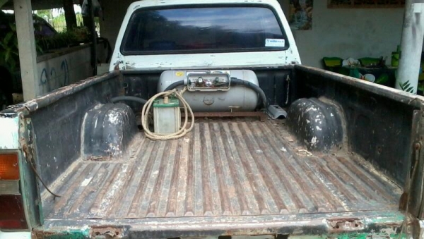 มิตซู ปี 93 ตอนครึ่ง เครื่อง J ติดแก๊ส อโต้ เอกสารเครื่องใบอินวอย ระบบแอร์ขาดรังผึ้ง ครัดซีดี ขับได้วิ่งฉิว ระบบเกียร์ออโต้สมบูรณ์ รอบเกียร์เฟืองท้ายโอเค 58000 กระบะชิ้นหน้าแทบซ้ายผุกระติ๊ดหนึ่งมีแผลสดแมวข่วนฝากระโปงหน้าหน่อย ซุ้มล้อหลังด้านขวาสีโป้แตกหน มิตซู ปี 93 ตอนครึ่ง เครื่อง J ติดแก๊ส อโต้ เอกสารเครื่องใบอินวอย ระบบแอร์ขาดรังผึ้ง ครัดซีดี ขับได้วิ่งฉิว ระบบเกียร์ออโต้สมบูรณ์ รอบเกียร์เฟืองท้ายโอเค 58000 กระบะชิ้นหน้าแทบซ้ายผุกระติ๊ดหนึ่งมีแผลสดแมวข่วนฝากระโปงหน้าหน่อย ซุ้มล้อหลังด้านขวาสีโป้แตกหน