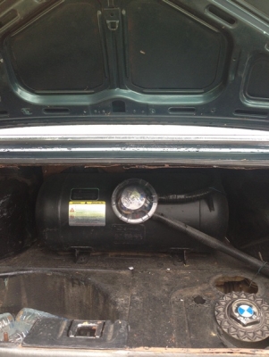 ขายถูกBM E28เครื่อง1G แก๊ส LPG  ออโต้  ปี1975 พร้อมใช้