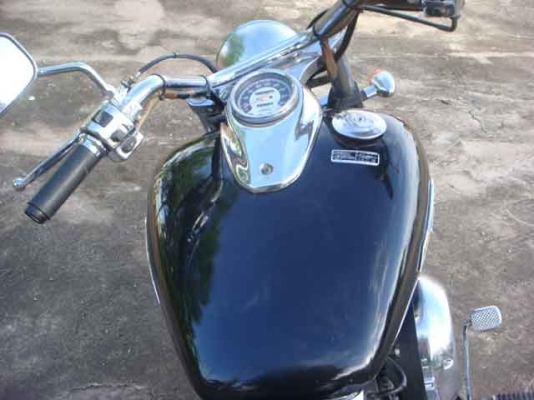 -------- YAMAHA Drag Star Custom 400 ---------