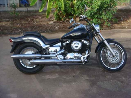 -------- YAMAHA Drag Star Custom 400 ---------