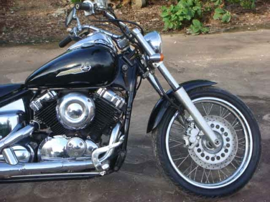 -------- YAMAHA Drag Star Custom 400 ---------