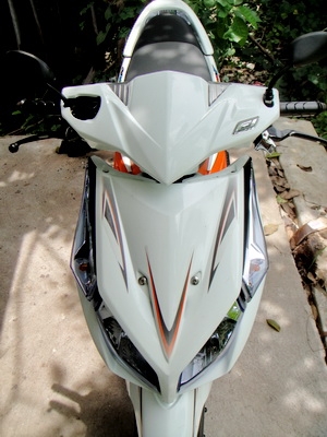 ชาย Honda Click-i 110 CC.