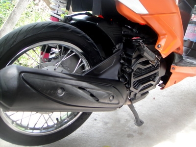 ชาย Honda Click-i 110 CC.