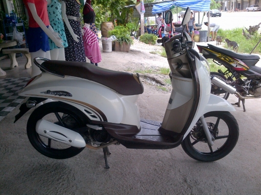 ขาย!ฮอนด้าสกู๊ปปี้ไอ ปี53 รถเครื่องเดิมแน่นๆ  พร้อมใช้ ทะเบียน+เอกสารโอน ภาษีไม่หมด