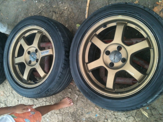 แม็กมือสอง15-16นิ้ว อย่างละคู่