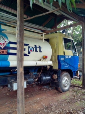 ถังน้ำมันขนาด9000 3หัวจ่าย ถอดลงจากฮีโน่ พร้อมใช้เลยครับ