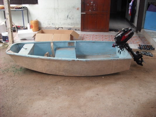 เครี่องเรือ โตฮัทสุ สีดำ 3.5 HP + เรือ