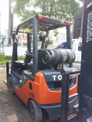 Forklift TOYOTA 8FG15 แก๊ส LPG  เกียร์AUTO ยกสูง 3 มม.