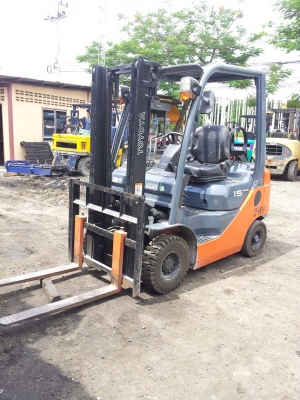 Forklift TOYOTA 8FG15 แก๊ส LPG  เกียร์AUTO ยกสูง 3 มม.