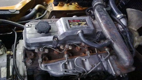 รถยกโตโยต้ารุ่น 7 น้ำหนักยก 2.5 ตัน เสาสูง 4.5 เมตร เครื่องดีเซล เกียร์ออโต้