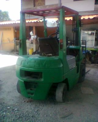 ฝากขายรถยก TCM 1.5 ตัน เสาสูง 3 เมตร เครื่องดีเซล เกียร์ธรรมดา