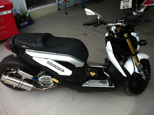 ขาดทุนสุดๆ ต้องการใช้เงินด่วน มาเอาไปเลย ขาย แลก zoomer-x แต่งเต็ม พี่เค้าทำมาประกวด  วิ่งดี วิ่งน้อย 400โล เหมือนใหม่ ต่อรองใด้ ยินดีแลกทุกรุ่น เสนอมาครับ