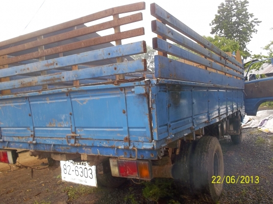 ขาย6ล้อ อิซูสุ  TL  เครื่อง110แรง เกียร์สายสั้น