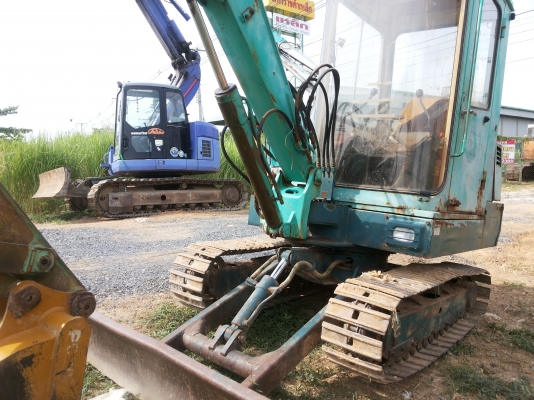 ขายยกคู่ถูกม๊า กKOMATSU/YANMA PC 30 ขายยกคู่ถูกม๊า กKOMATSU/YANMA PC 30