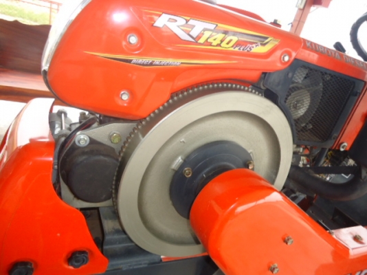 ขายรถไถคูโบต้าRT 140 PTO มีภาพวีดีโอ สภาพ 99 \% สวยสด rnเครื่องดีเดิมๆแน่น แรงพร้อมใช้สภาพสวยทั้งคัน