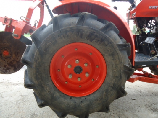 ขายรถไถคูโบต้าRT 140 PTO มีภาพวีดีโอ สภาพ 99 \% สวยสด rnเครื่องดีเดิมๆแน่น แรงพร้อมใช้สภาพสวยทั้งคัน