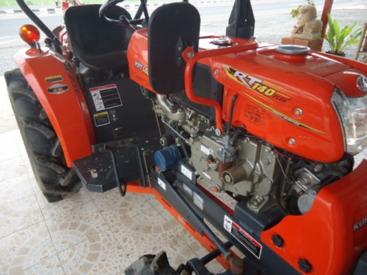ขายรถไถคูโบต้าRT 140 PTO มีภาพวีดีโอ สภาพ 99 \% สวยสด rnเครื่องดีเดิมๆแน่น แรงพร้อมใช้สภาพสวยทั้งคัน