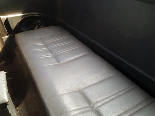 ขายกระบะแค็ปเดิมๆบางๆ ราคาเบาๆ MAZDA FIGHTER 2.5LUXURY ปี41/98 เครื่องฟิตใหม่ ช่วงล่างแน่น คัสซีสวยเดิม ไม่ผุ บอดี้บางเดิมสีดีมีลอกบางจุด ตำหนิตามรูป ยางดี4เส้น ล้อแม็ก หัวเก๋งไม่ผุ ภายในดี คอนโซลครบ แอร์ พ.พาวเวอร์ ก.ไฟฟ้า แน็นท์จัดได้ถึง 120,000 ราคาต่อ