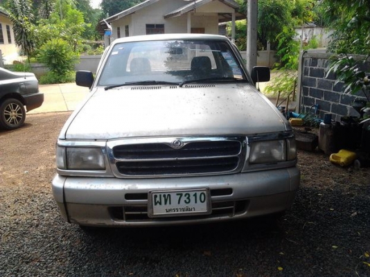 ขายกระบะแค็ปเดิมๆบางๆ ราคาเบาๆ MAZDA FIGHTER 2.5LUXURY ปี41/98 เครื่องฟิตใหม่ ช่วงล่างแน่น คัสซีสวยเดิม ไม่ผุ บอดี้บางเดิมสีดีมีลอกบางจุด ตำหนิตามรูป ยางดี4เส้น ล้อแม็ก หัวเก๋งไม่ผุ ภายในดี คอนโซลครบ แอร์ พ.พาวเวอร์ ก.ไฟฟ้า แน็นท์จัดได้ถึง 120,000 ราคาต่อ