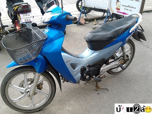 Honda Wave 125i สตาร์ทมือ